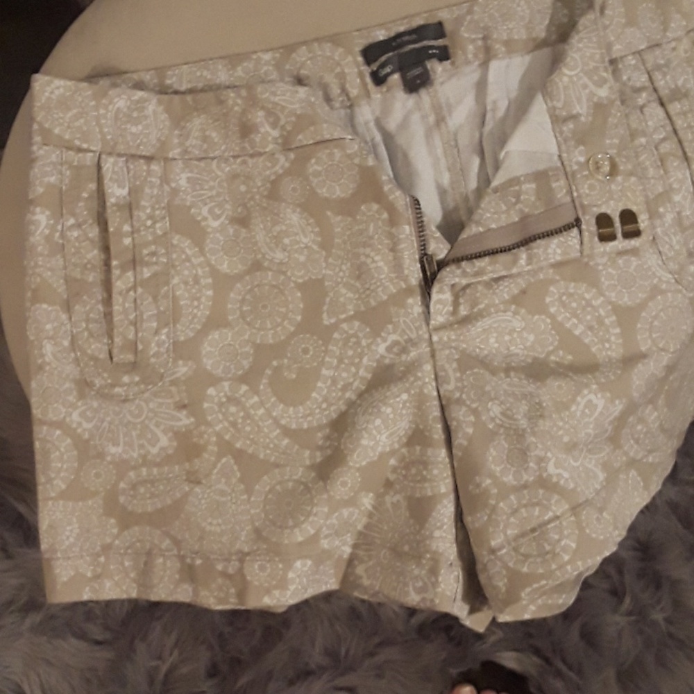 Gap Shorts